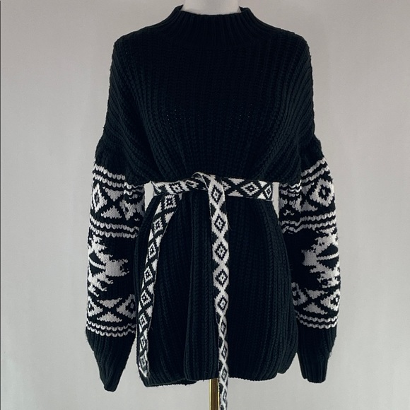 Sachin + Babi Black and White Turtleneck Sweater - Picture 5 of 12